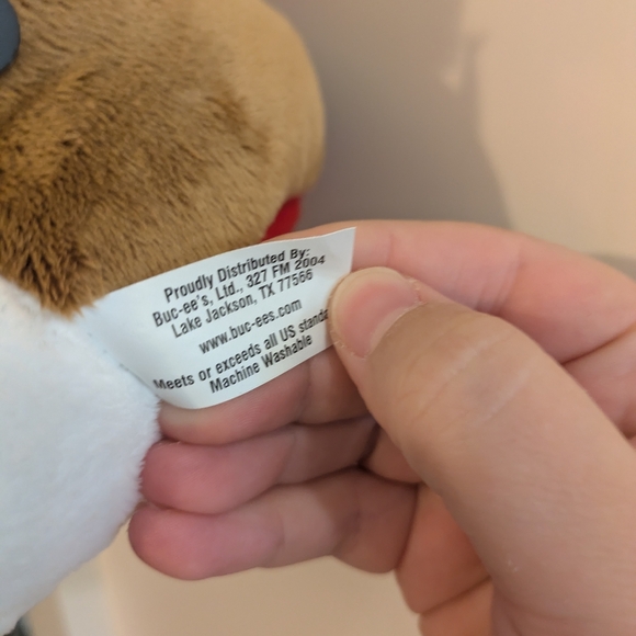 Collectible Buc-ees Beaver Basket - Picture 4 of 7